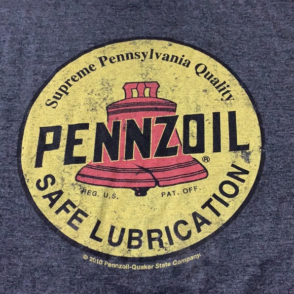 💥3/$25 PENNZOIL 2010 T-SHIRT size: SMALL💥 - Picture 3 of 7
